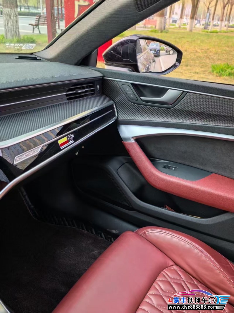 23年奥迪A7轿车抵押车出售