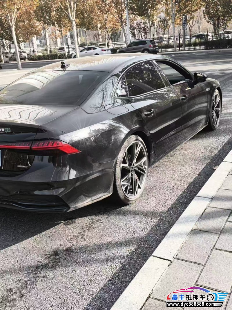 23年奥迪A7轿车抵押车出售