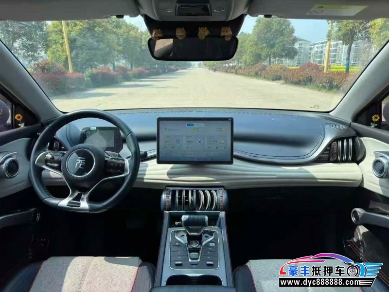 23年比亚迪元轿车抵押车出售