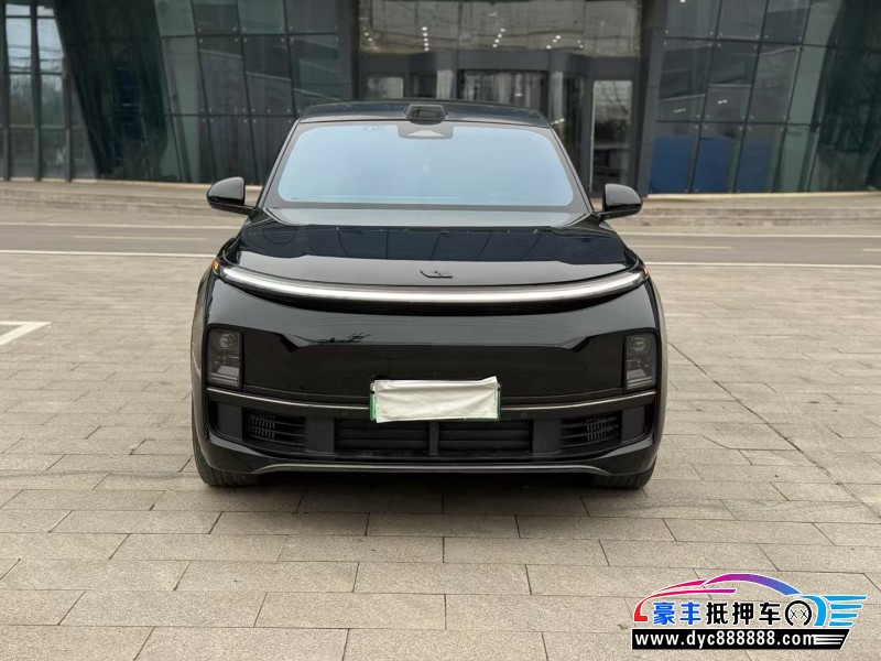 24年理想L8轿车抵押车出售