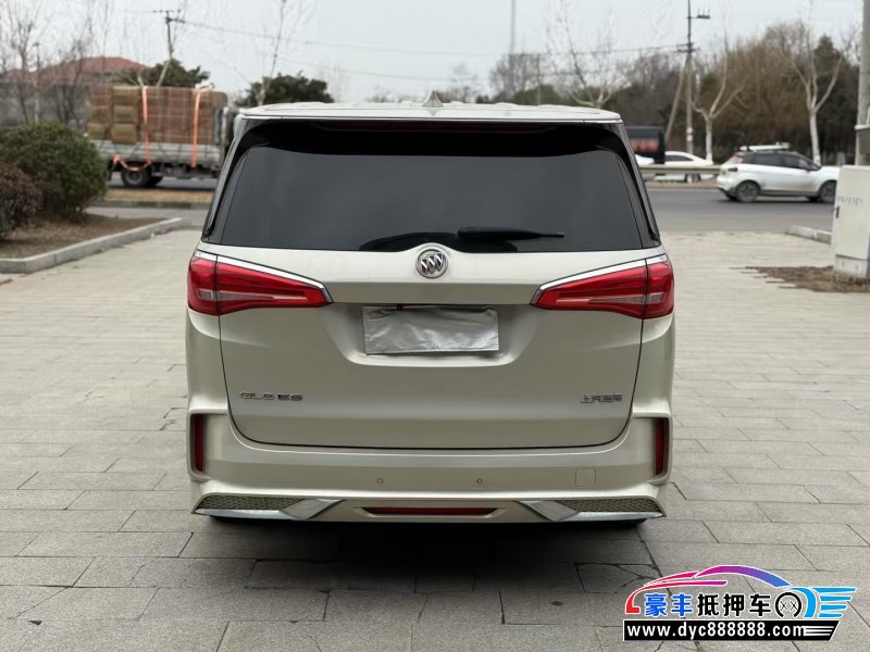 18年别克GL8轿车抵押车出售