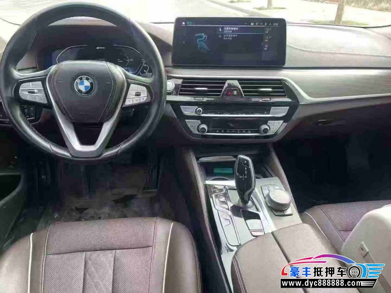 21年宝马5系轿车抵押车出售