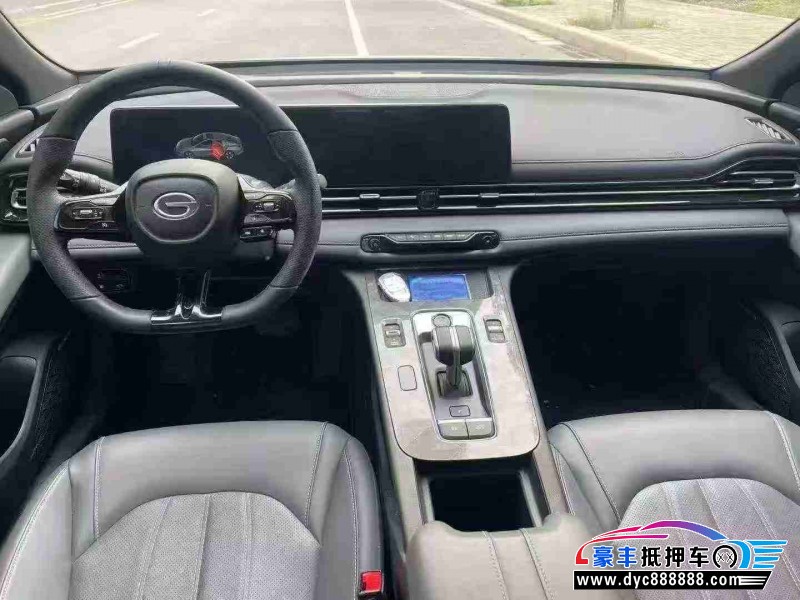 25年传祺影豹轿车抵押车出售