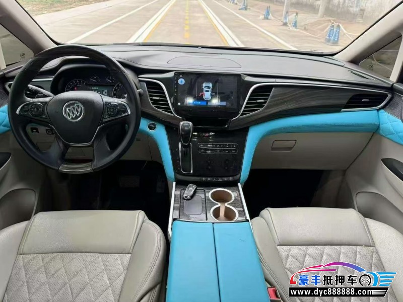 20年别克GL8轿车抵押车出售