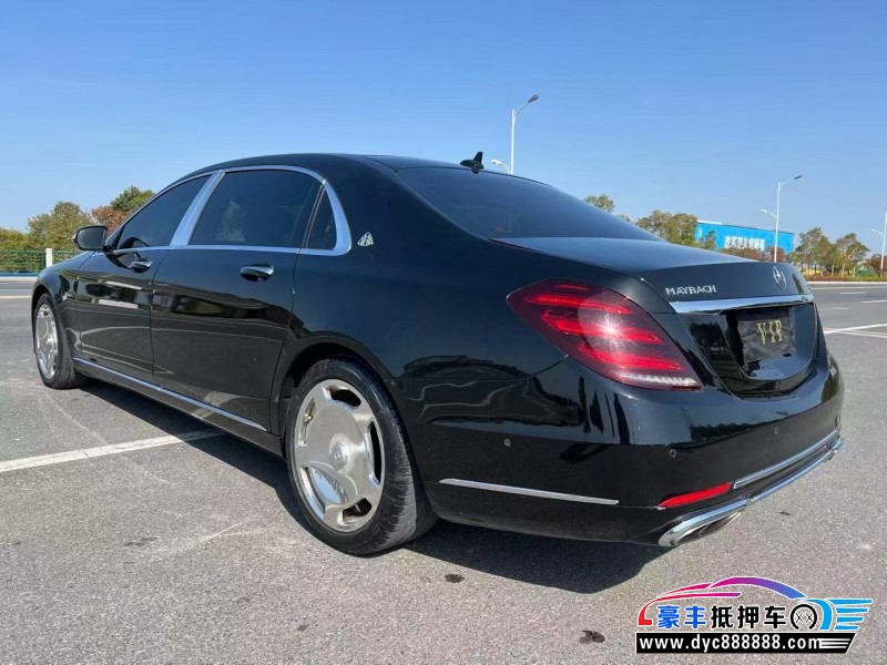 19年奔驰迈巴赫S级轿车抵押车出售