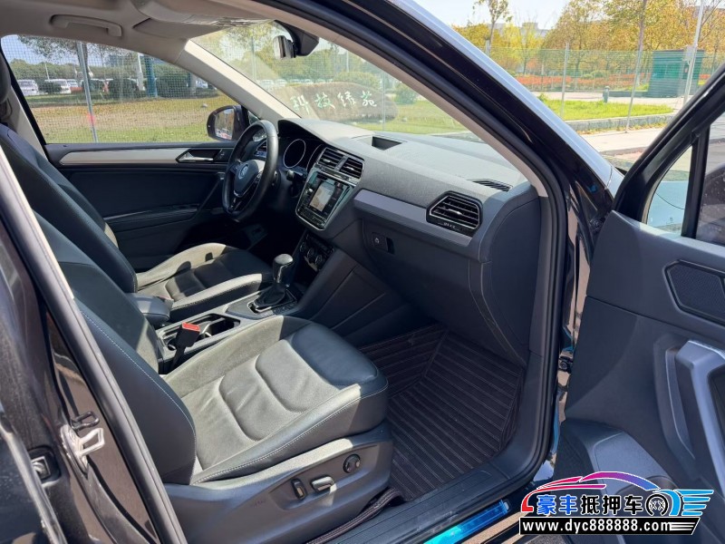 19年大众途观L轿车抵押车出售