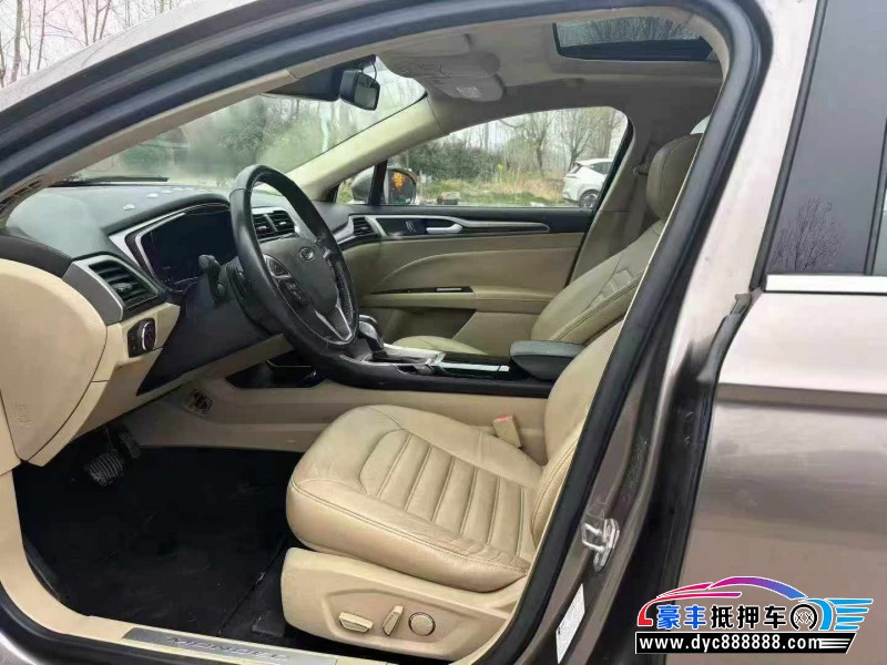 15年福特蒙迪欧轿车抵押车出售