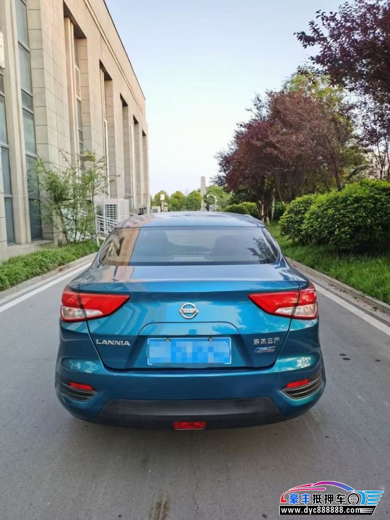 16年日产蓝鸟轿车抵押车出售