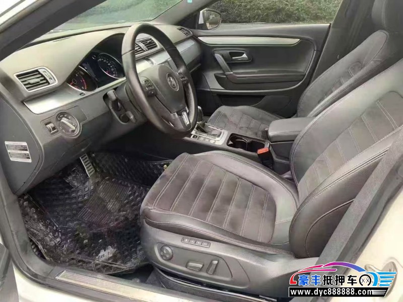 16年大众CC轿车抵押车出售