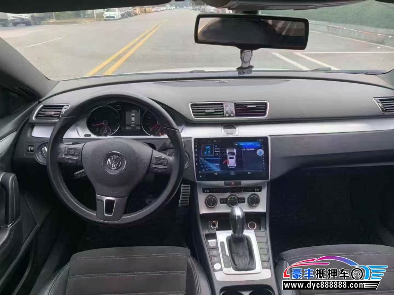 16年大众CC轿车抵押车出售