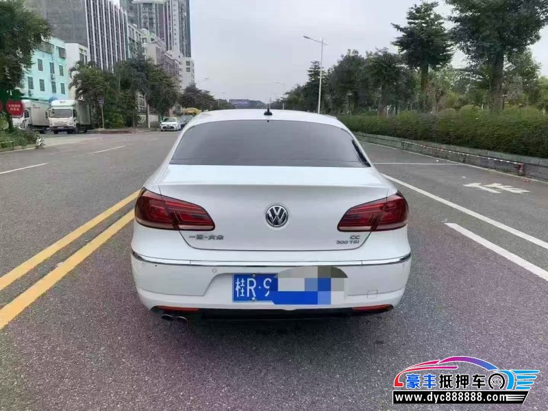 16年大众CC轿车抵押车出售