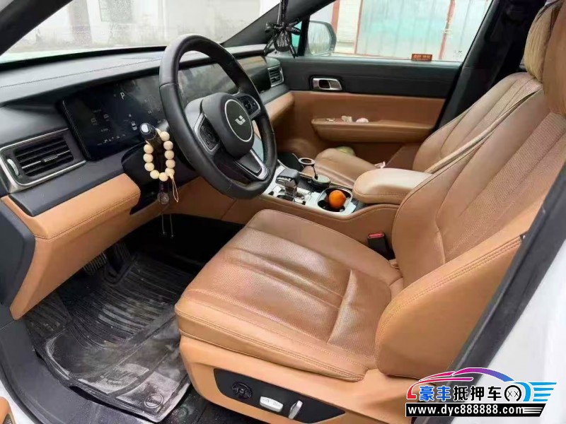 21年理想ONE轿车抵押车出售