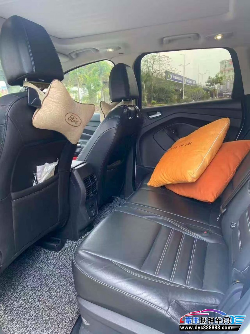 16年福特翼虎轿车抵押车出售