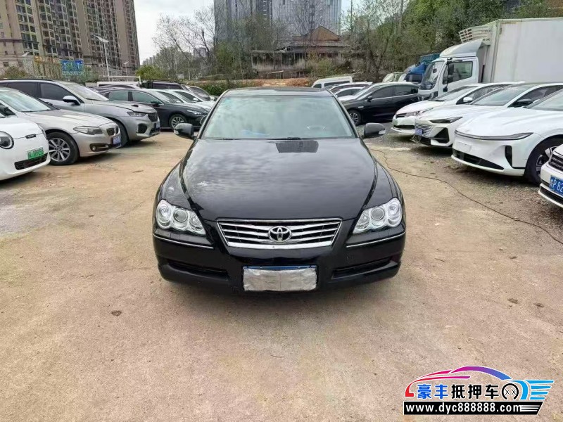 抵押车出售09年丰田锐志轿车