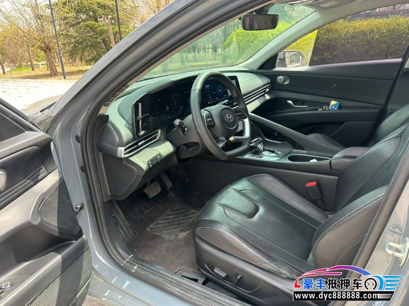 23年现代伊兰特轿车抵押车出售