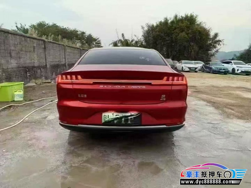 21年比亚迪汉轿车抵押车出售