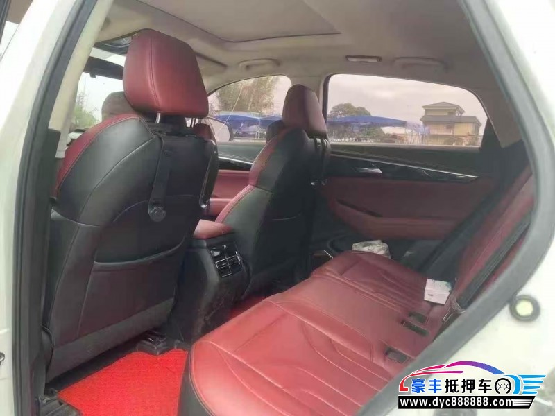 19年长安长安cs85轿车抵押车出售