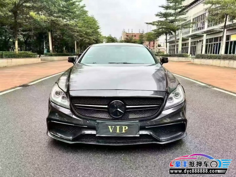 12年奔驰CLS轿车抵押车出售