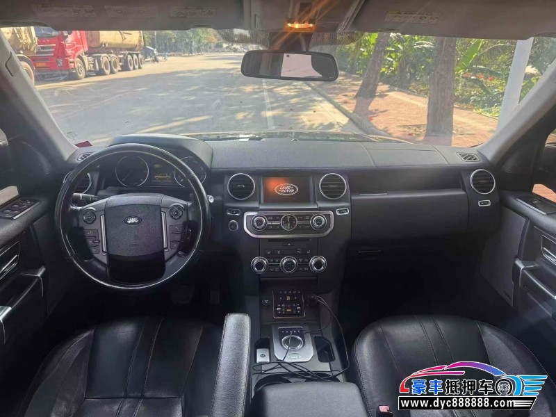 13年路虎发现4轿车抵押车出售