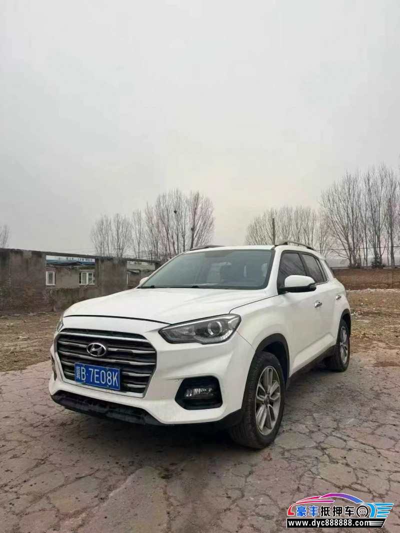 19年现代ix35轿车抵押车出售