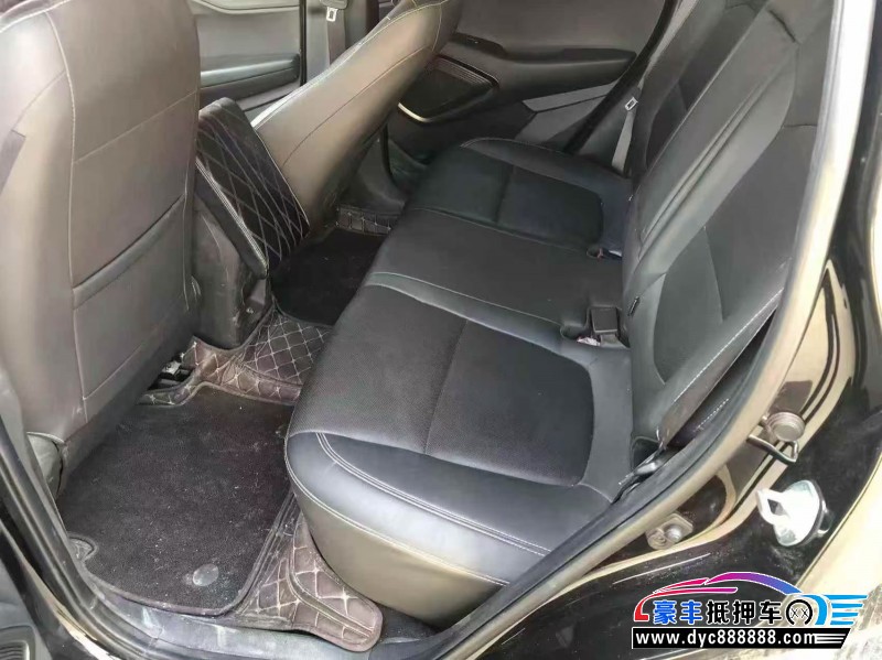 22年现代ix35轿车抵押车出售