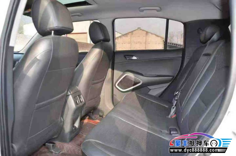 18年现代ix35轿车抵押车出售