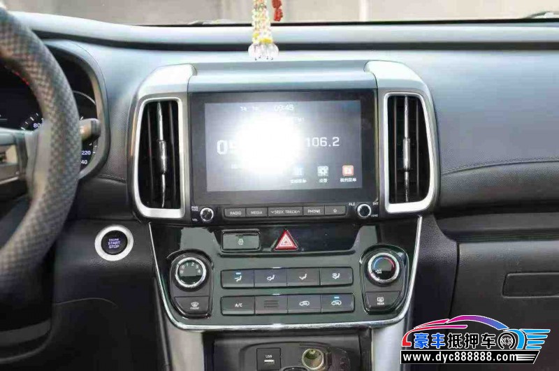 18年现代ix35轿车抵押车出售