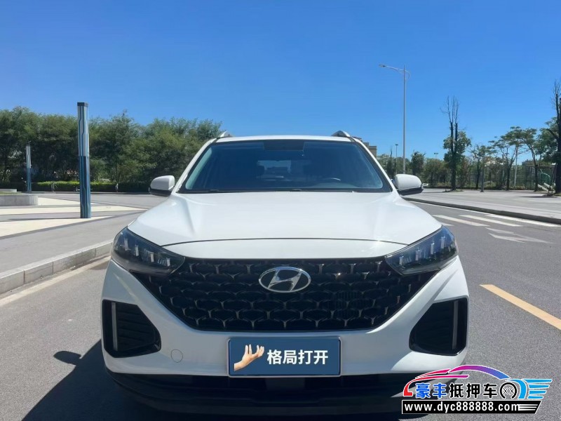 抵押车出售22年现代ix35轿车