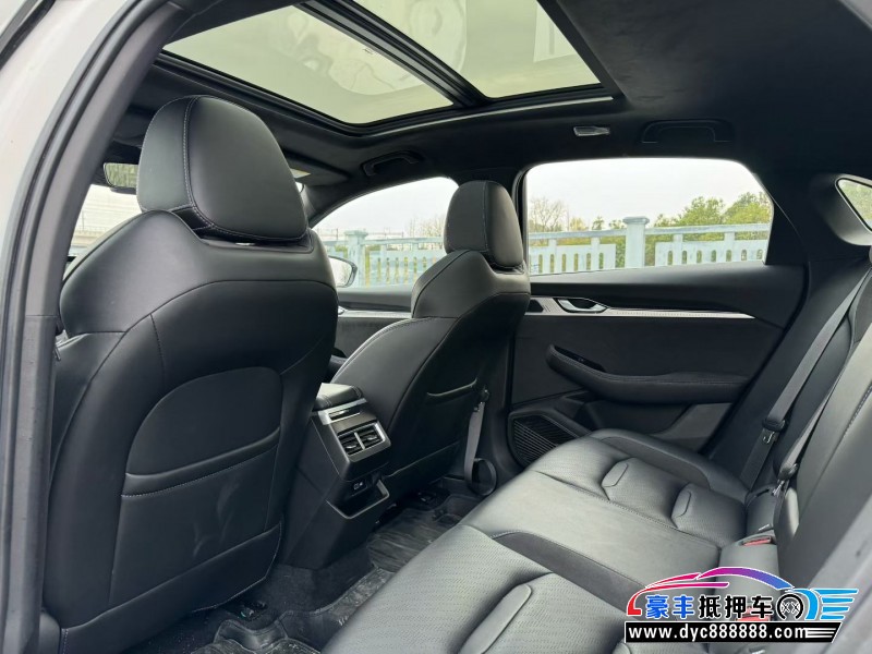 25年吉利星瑞轿车抵押车出售