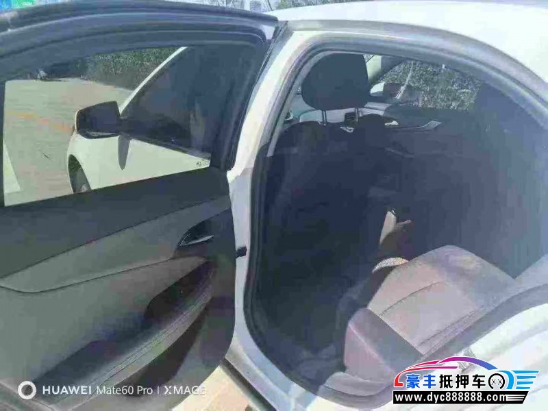 18年雪佛兰迈锐宝轿车抵押车出售