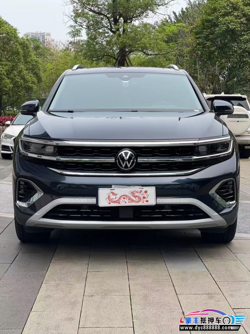 抵押车出售23年大众揽镜轿车