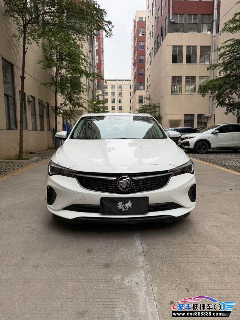 抵押车出售22年别克威朗轿车