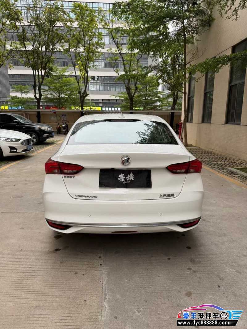 22年别克威朗轿车抵押车出售