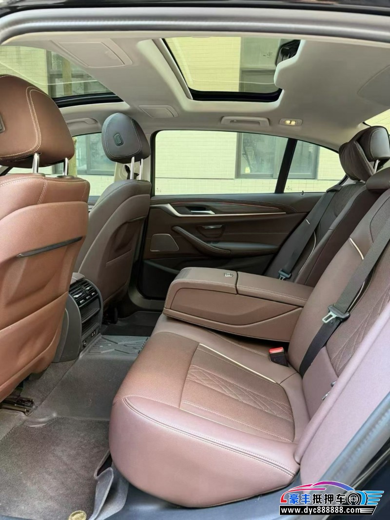 23年宝马5系轿车抵押车出售