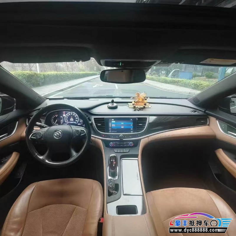 20年别克君越轿车抵押车出售