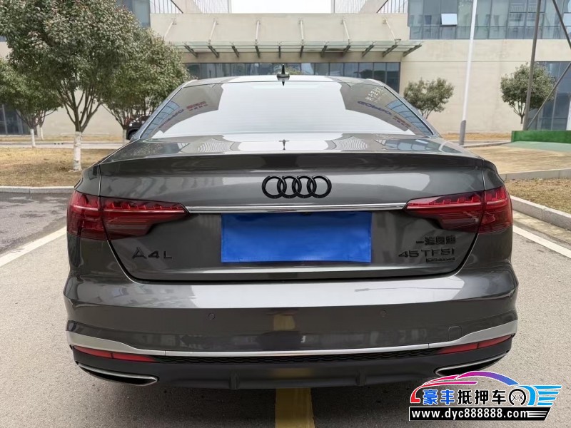 22年奥迪A4L轿车抵押车出售