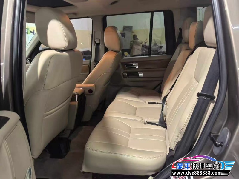 12年路虎发现4轿车抵押车出售