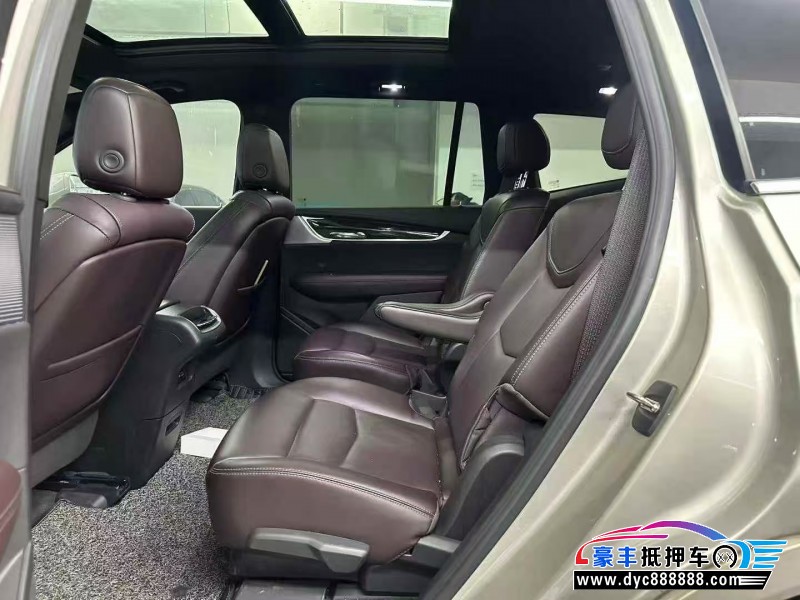 22年凯迪拉克xt6轿车抵押车出售