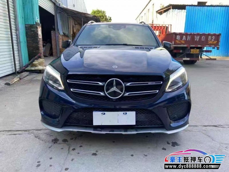 19年奔驰GLE轿车抵押车出售