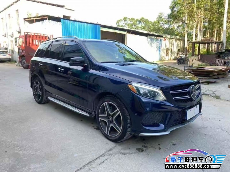 19年奔驰GLE轿车抵押车出售