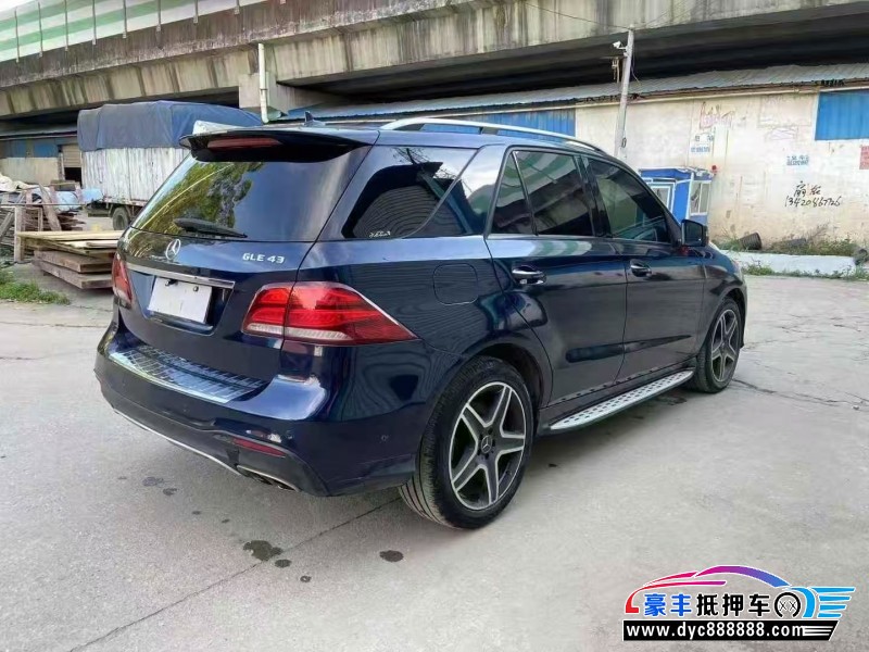 19年奔驰GLE轿车抵押车出售