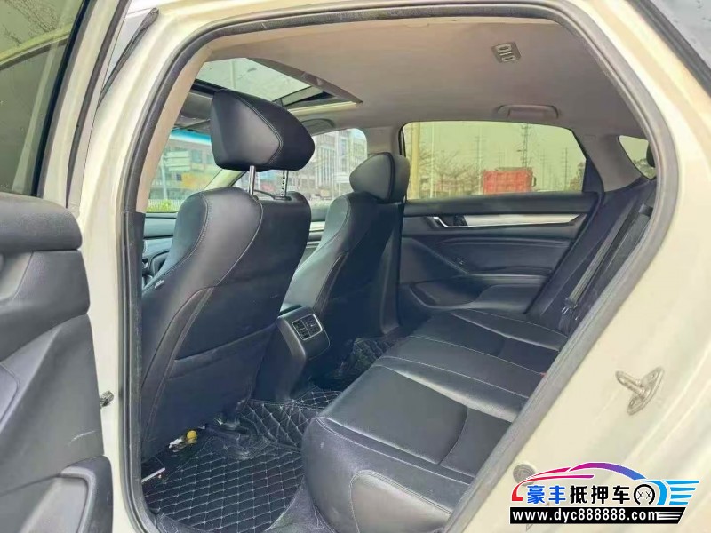 19年本田雅阁轿车抵押车出售