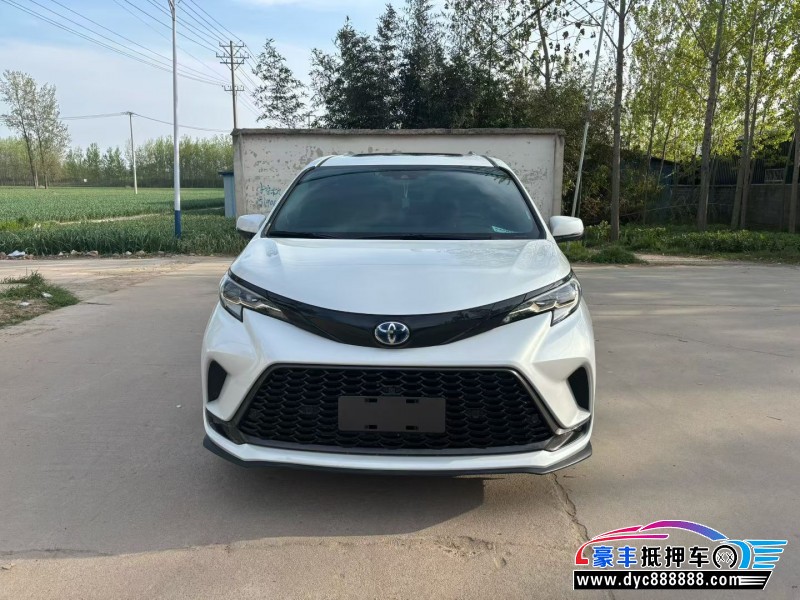 23年丰田格瑞维亚轿车抵押车出售