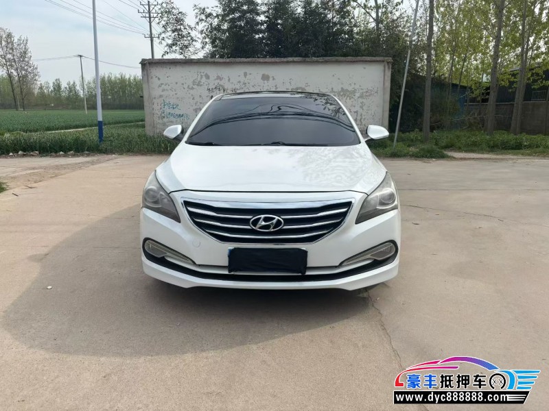 15年现代名图轿车抵押车出售