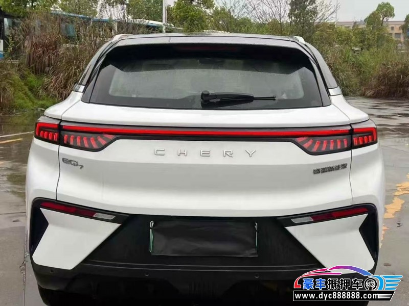 24年奇瑞舒享家轿车抵押车出售