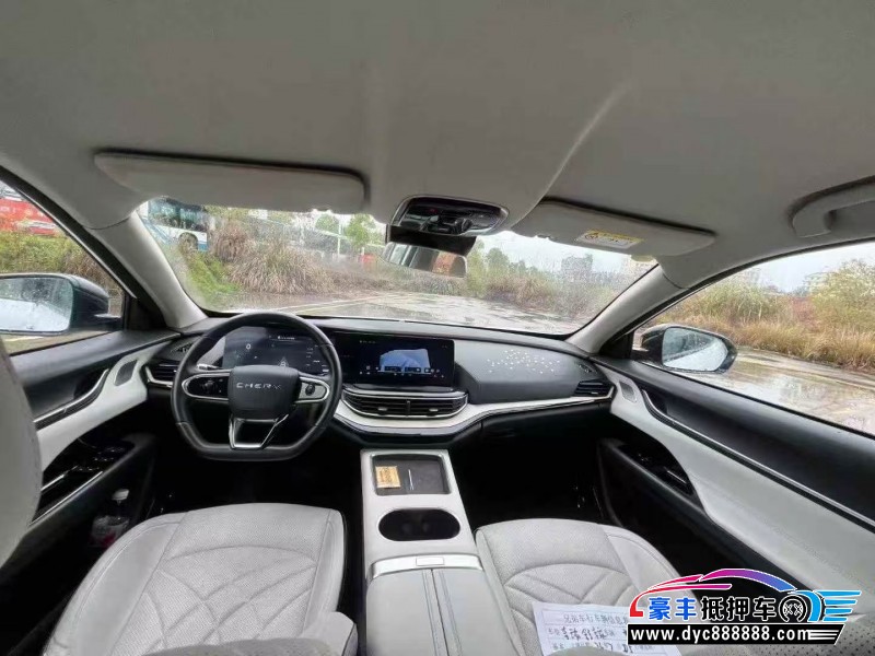 24年奇瑞舒享家轿车抵押车出售