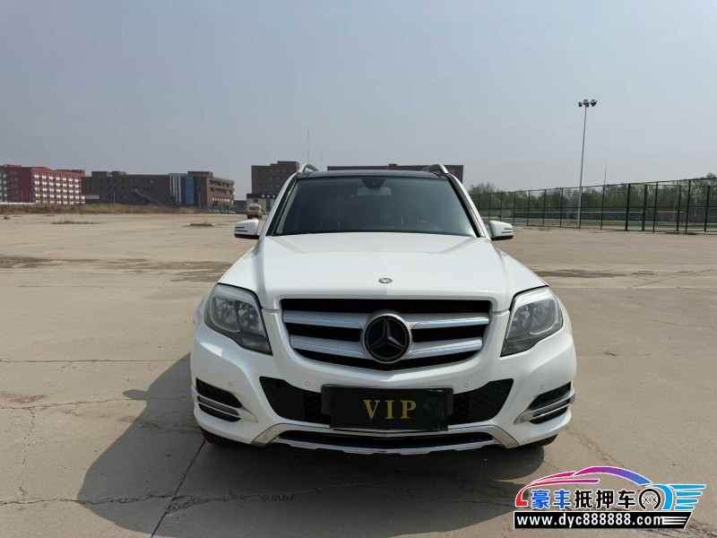 14年奔驰GLK轿车抵押车出售