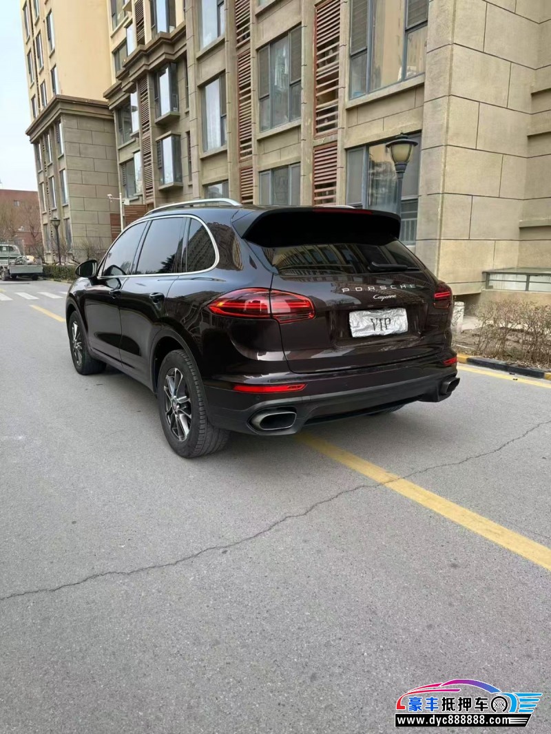 17年保时捷卡宴轿车抵押车出售