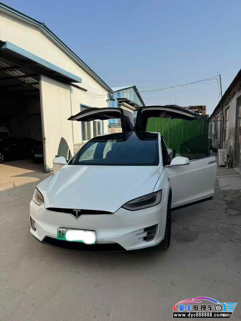 抵押车出售18年特斯拉MODEL X轿车