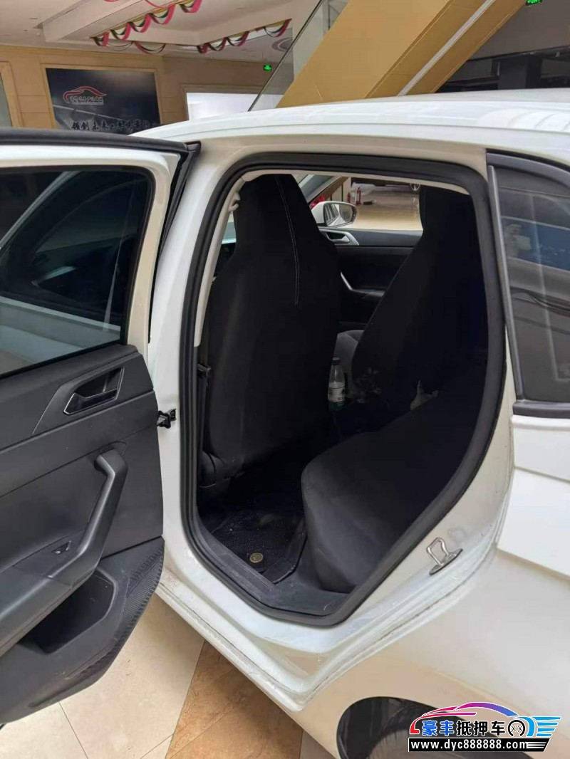 23年大众polo轿车抵押车出售